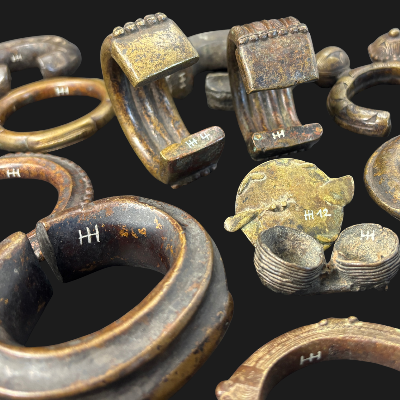 The HH Mark: Currency Bracelets from the Hans Himmelheber Collection