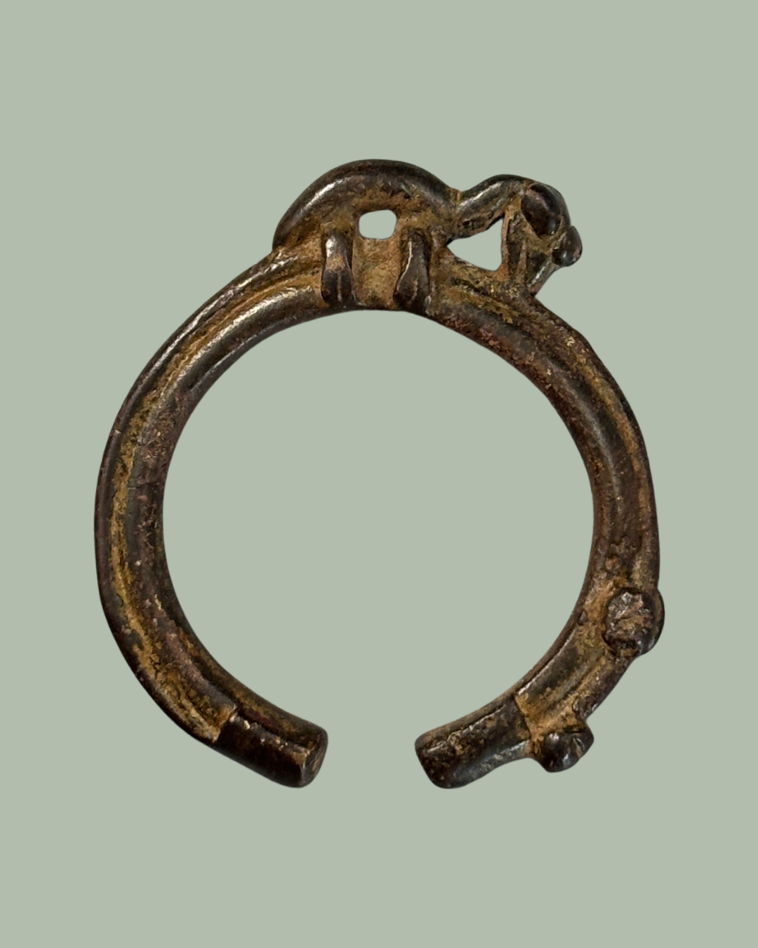 West African Akan-Attributed Bronze Zoomorphic Bracelet, Ghana / Côte d’Ivoire, Lost-Wax Cast