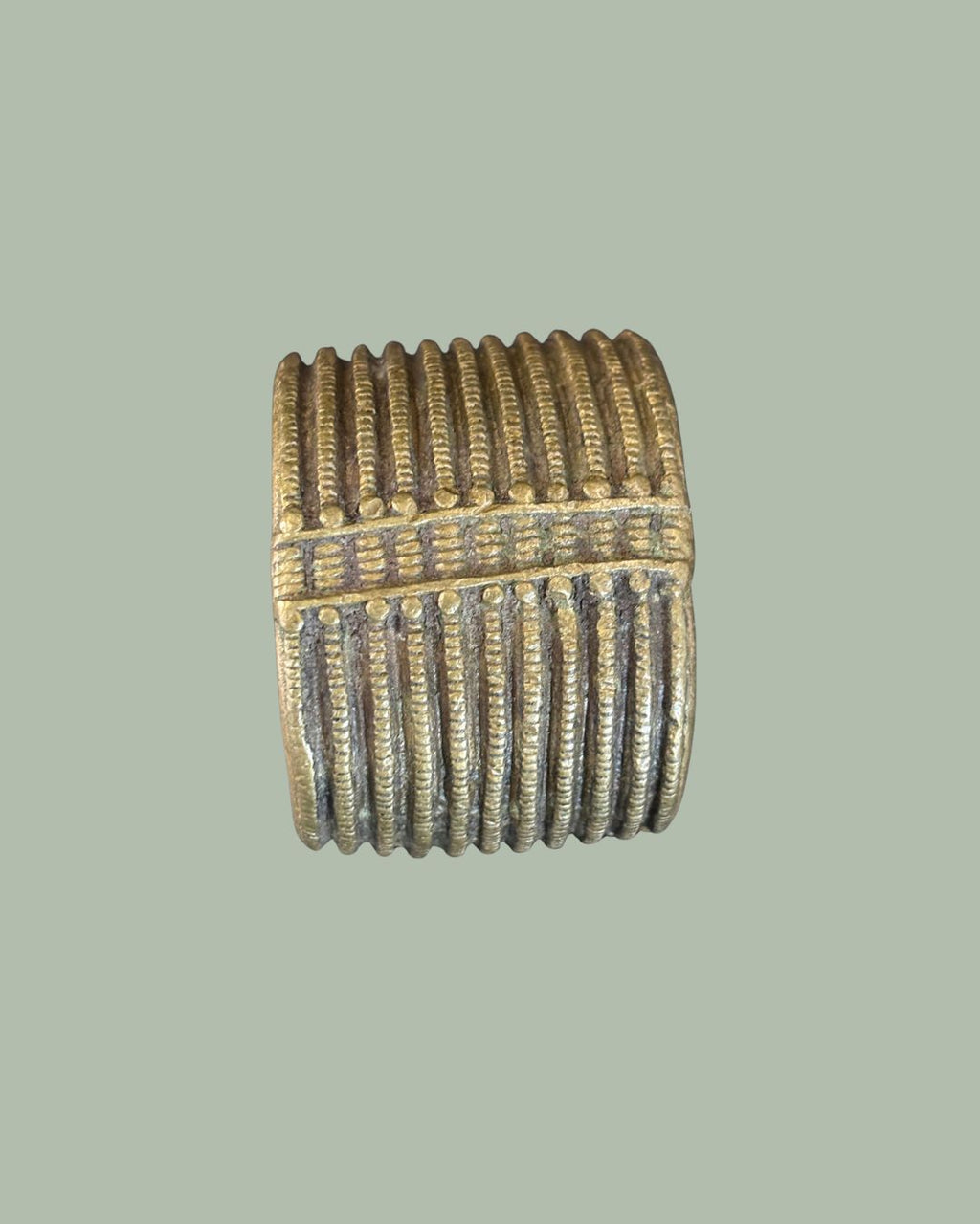 EG 026 – Cast Bronze Lobi Currency Bracelet