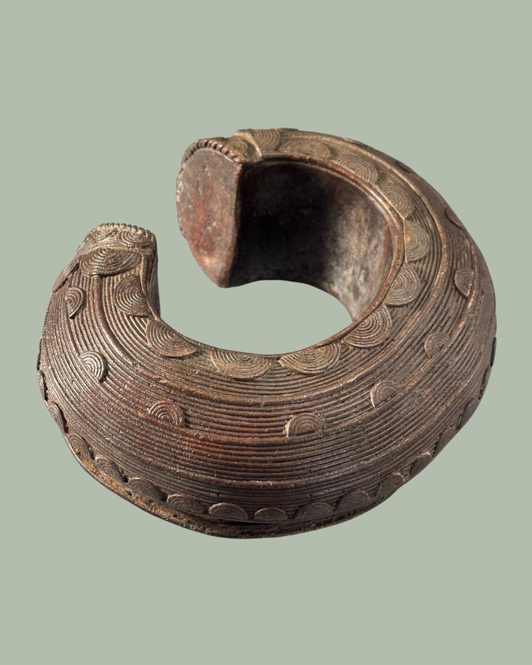 Antique Baoulé Open Cuff Anklet – Lost-Wax Cast Brass Prestige Ornament, Côte d’Ivoire, West African Tribal ArtifactAnklet — Lost-Wax Cast Brass Alloy, Côte d’Ivoire, Egon Guenther Collection