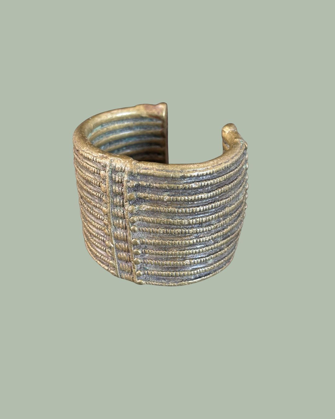EG 026 – Cast Bronze Lobi Currency Bracelet