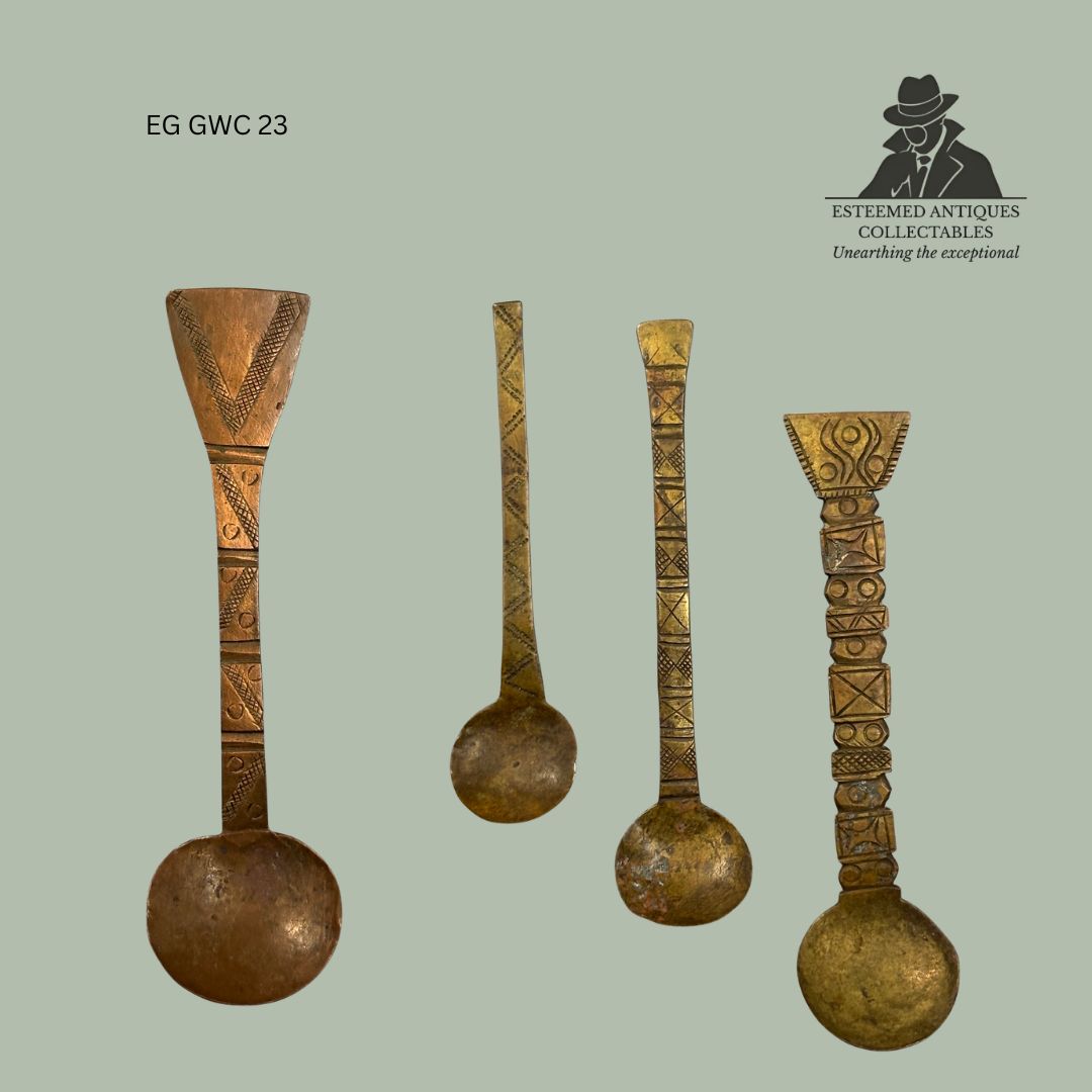 Akan Gold Weight and Weighing Set, Asante Culture, Ghana – Brass and Copper, 7 Pieces