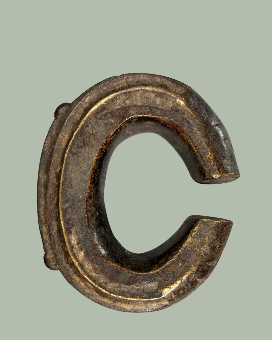 West African Akan Bronze Currency Bracelet (Manilla) – Ghana – Heavy Cast Prestige Ornament, 19th–Early 20th Century