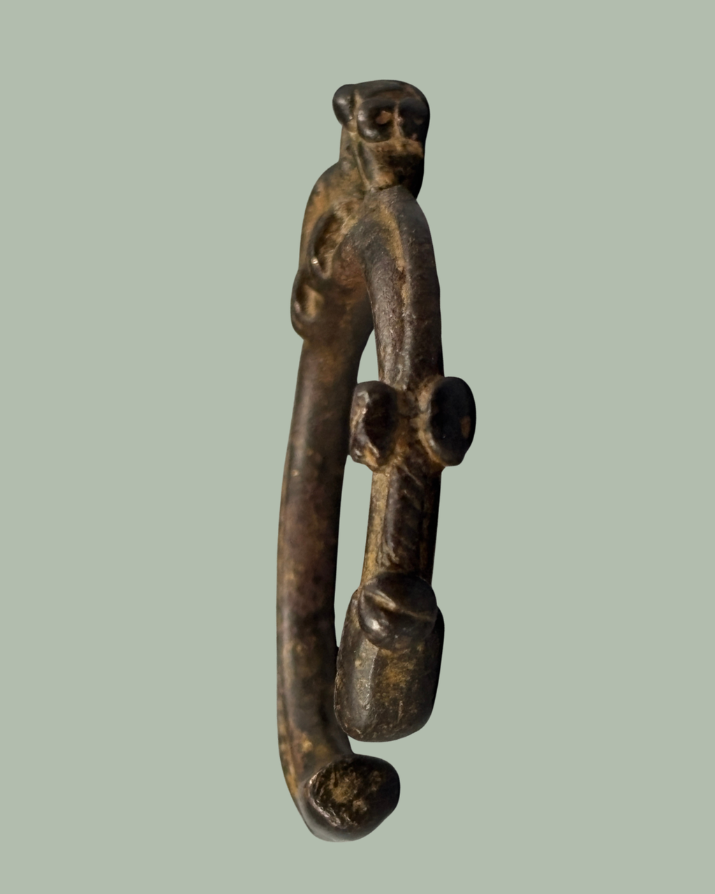 West African Akan-Attributed Bronze Zoomorphic Bracelet, Ghana / Côte d’Ivoire, Lost-Wax Cast