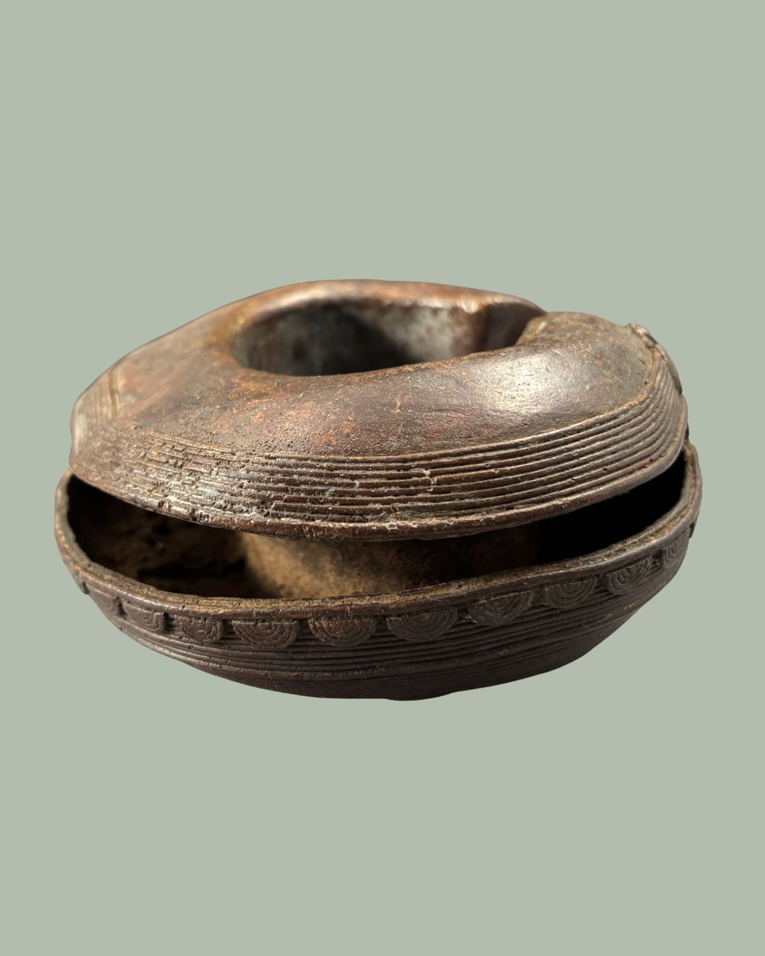 Antique Baoulé Open Cuff Anklet – Lost-Wax Cast Brass Prestige Ornament, Côte d’Ivoire, West African Tribal ArtifactAnklet — Lost-Wax Cast Brass Alloy, Côte d’Ivoire, Egon Guenther Collection